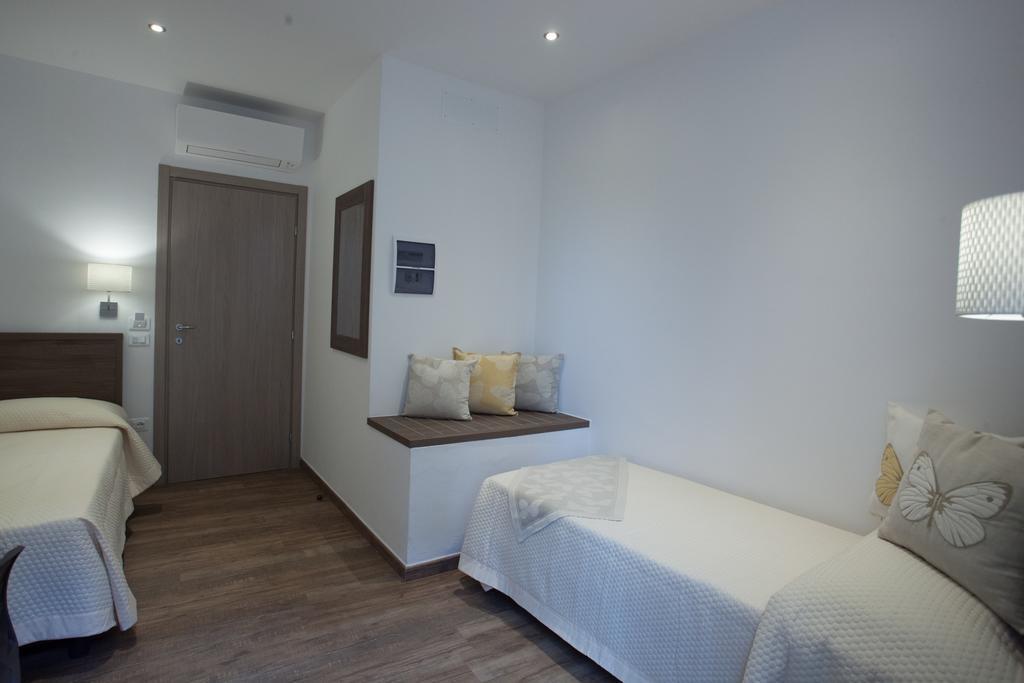 Magnifica Luxury Suites أسيسي المظهر الخارجي الصورة